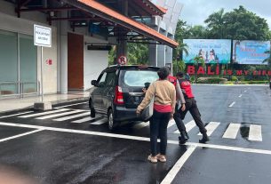 Polres Bandara Ngurah Rai Tangani Mobil Mogok di Drop Zone